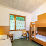 3er-Zimmer mit Etagenbetten im Gruppenhaus (Haus 3) Q: BDKJ-Jugendhof, Vechta